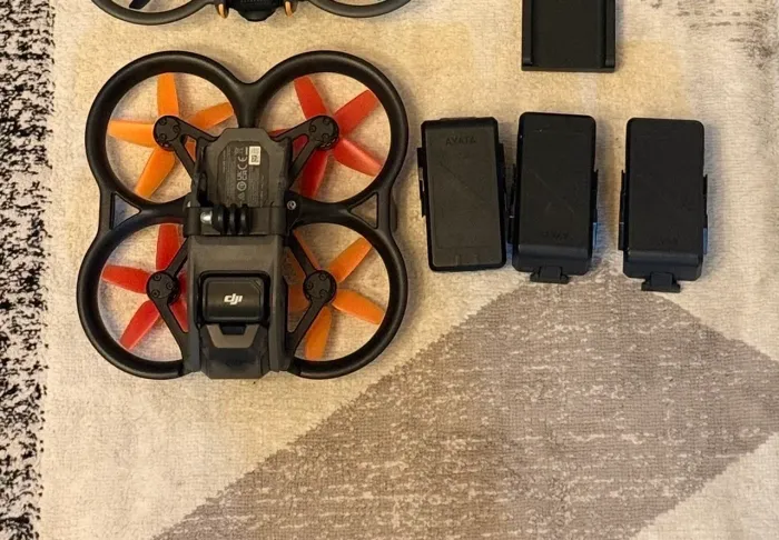 Drone Dji AVATA 1 com 3 baterias