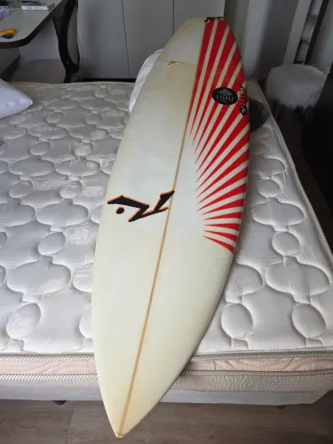 Prancha de surf rusty 5.10