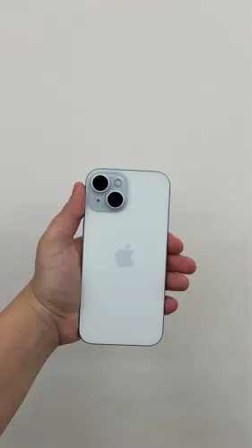 iPhone 15 128GB