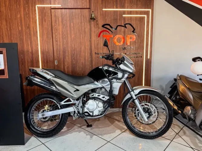 Honda NX-4 Falcon 400 2008 | 80 mil KM | Protetor de Carenagem.