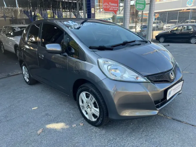 Honda Fit DX 1.4 Flex 16V 5P Mec. 2014