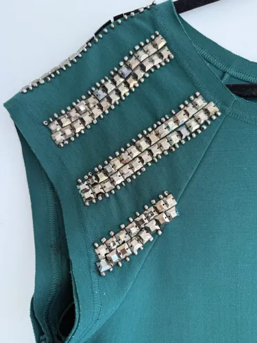 Vestido  Dress To G - Verde Petróleo com Spikes Ombro - Túnica Longa - Original