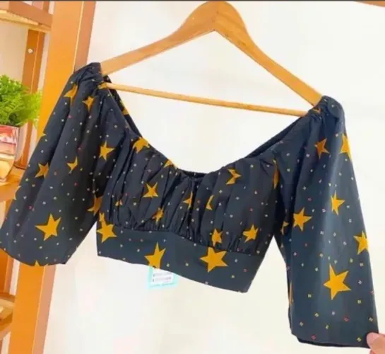Cropped estrelas Farm