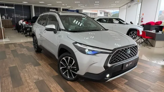 Toyota Corolla Cross SE 1.8 16V Aut. (híbrido) 2022