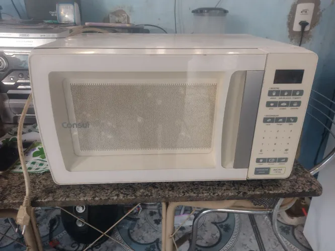 Microondas Cônsul 30 litros 110 v