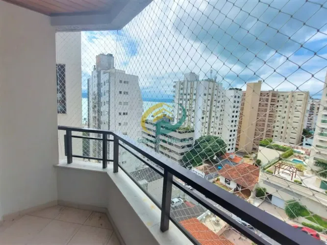 Apartamento Rua Frei Caneca - 03 Dormitórios sendo 1 suite - 01 Vaga