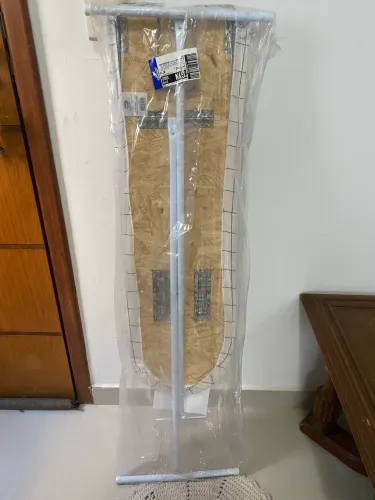 Tábua de passar roupa p/ 10kg