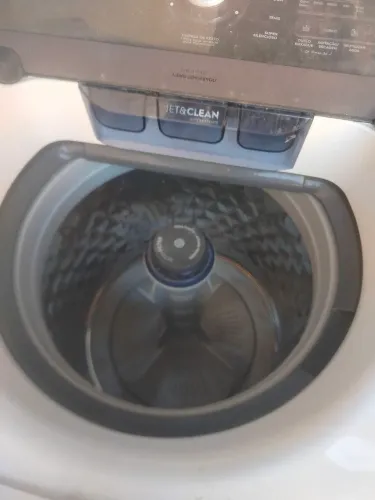 Máquina de lavar Eletrolux 14,5 kg