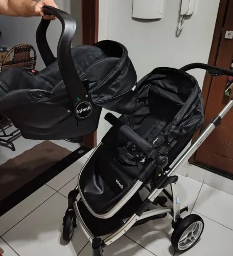 Carrinho de bebê