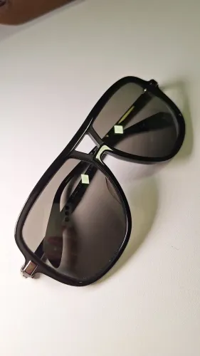 Óculos de sol Alexander McQueen