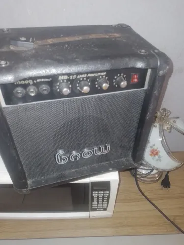 Amplificador para baixo mb-15 15 w