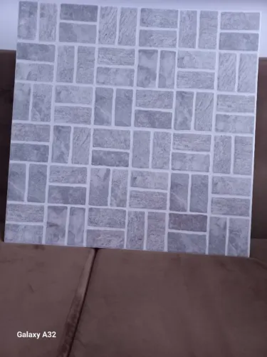 PISO ANTIDERRAPANTE RETIFICADO