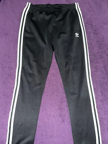 Calça adiadas retrô