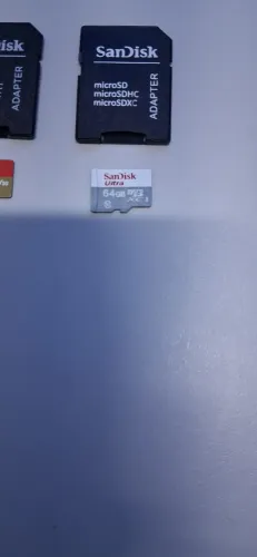 2 Cartões SanDisk 64 Gb para câmeras.
