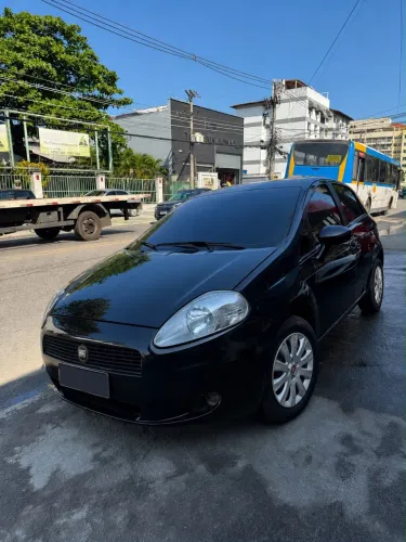 Fiat Punto Attractive 1.4 Fire Flex 8V 5P 2012