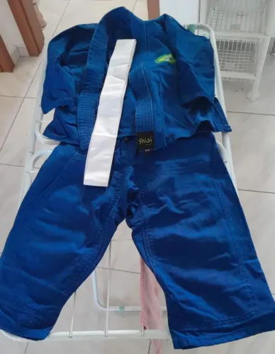 Kimono semi-novo