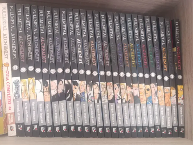 Coleção Fullmetal alchemist volume 1 ao 27 (Com exceção dos volumes 2 e 23)