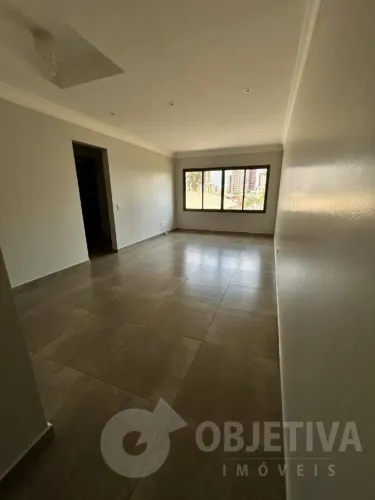 Apartamento à venda, 2 quartos, 1 suíte, 1 vaga, CENTRO - UBERLANDIA/MG