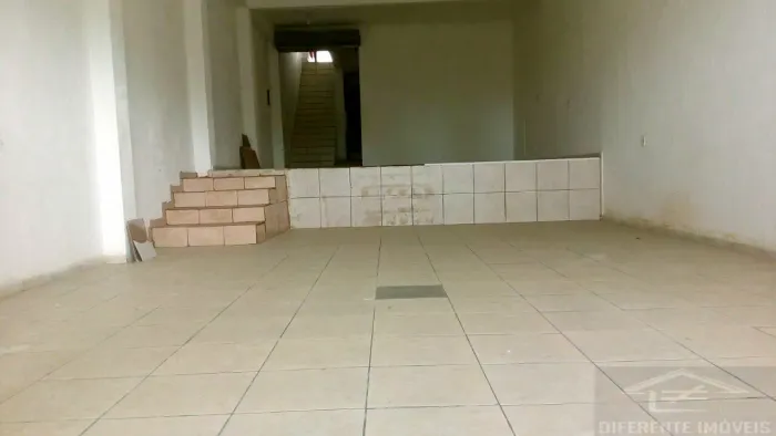 Salões Comerciais para Locação | 180m²