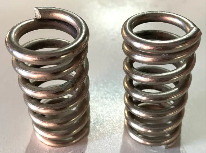 Mola de Selim para Bicicletas Antigas Monark - Estoque Antigo