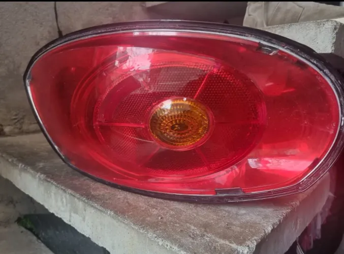 Lanterna Fiat Bravo lado esquerdo 