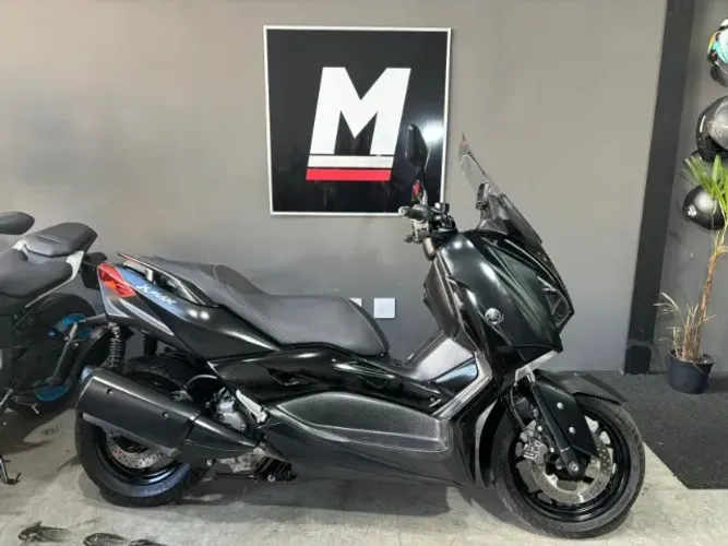 YAMAHA XMAX 2022 35.000km - Único Dono - Revisada