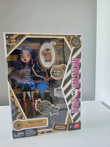 Boneca monster High REBECCS