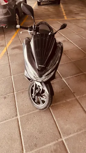 Pcx 2022 - chave presencial com 10mil km