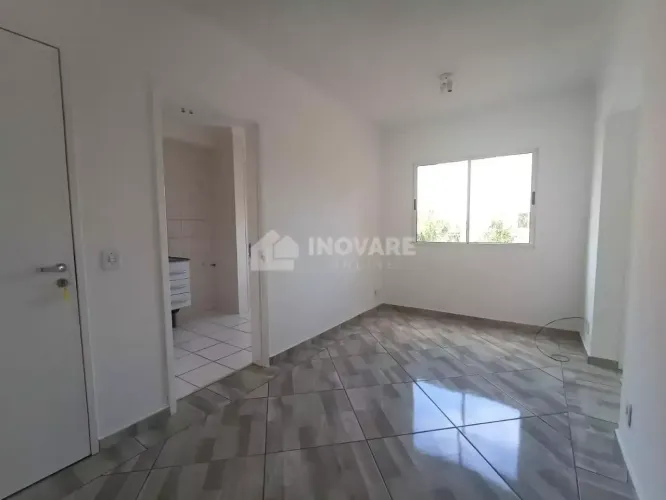 ALUGA- SE APARTAMENTO 2 DORMITÓRIOS NA AV. ITAVUVU PRÓXIMO AO PQ TECNOLÓGICO