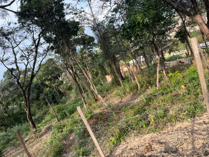Lote no bairro vale das acacias 