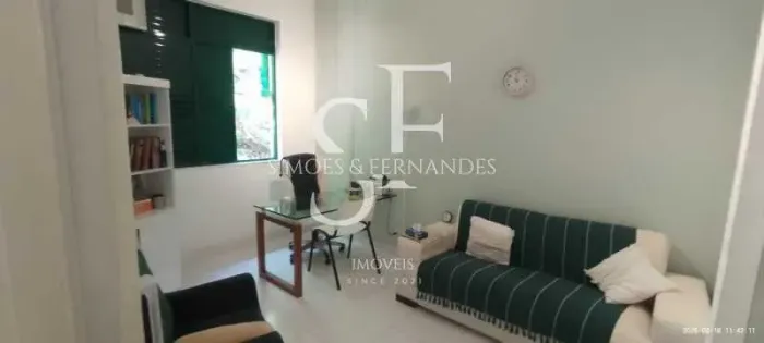 Tijuca - Rua Carlos de Vasconcelos. Sala comercial de 59m² com uma planta que permite a di
