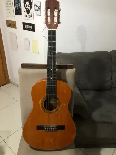 Violão Giannini trovador..
