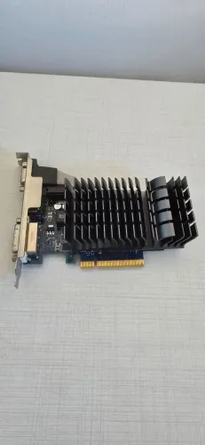 Placa de vídeo ASUS Geforce Nvidia GT630 1GB - Modelo Silencioso RTX