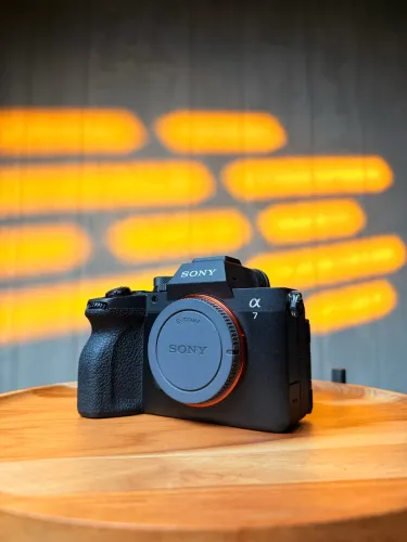 Sony a7V