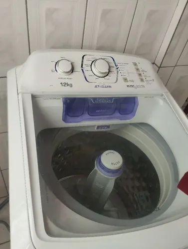 Máquina de lavar Electrolux 12kg