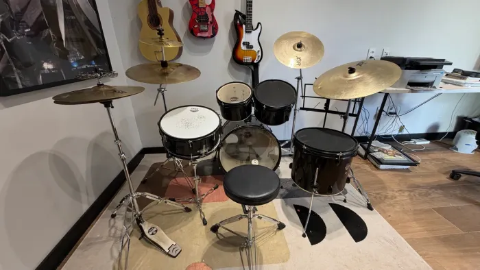 Bateria Ônix com pratos Sabian XSR