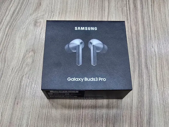 Samsung Galaxy Buds3 Pro - Excelente Estado (Na Caixa / Com NF)