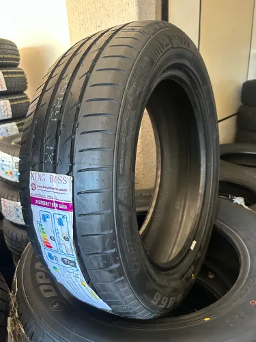 Pneu 215/55/17 Pneu 215 55 17 Pneu 215/55R17 Novo