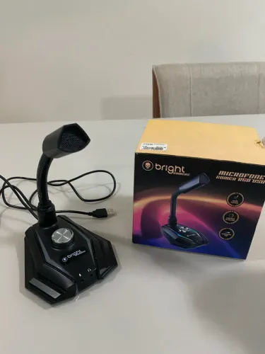 Microfone de mesa Bright