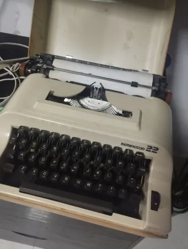 Maquina de escrever Remigton 22