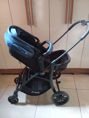 carrinho de bebê