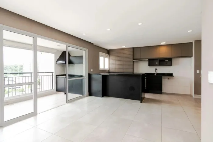 Apartamento para Locação com 81m², 2 Quartos sendo 1 suíte, 2 vagas de garagem por R$ 7.50