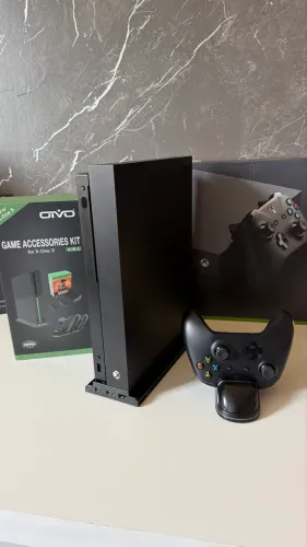 Xbox One X 1tb 4k, completo mais acessórios de Brinde! TROCAS