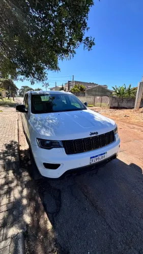 Jeep Grand Cherokee Limited 3.0 TB Dies. AUT 2020