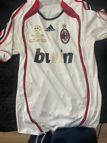Camiseta retro milan