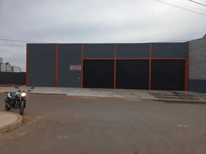 GalpãoJardim Flamboyants continuação Anel Viário 500mt Eternit