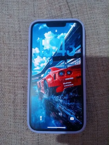 iPhone 13