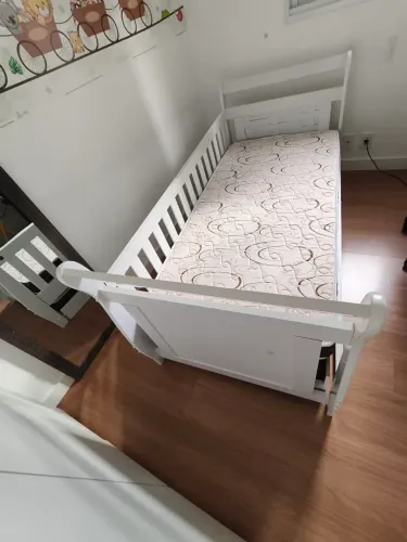 Cama (bicama) infantil branca