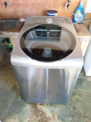 Máquina de lavar roupas Brastemp 11kg 