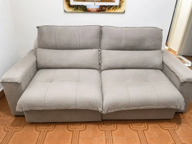 Sofá Retrátil e Reclinável Premium 2 Lugares + Porta-Copos + USB/Indução